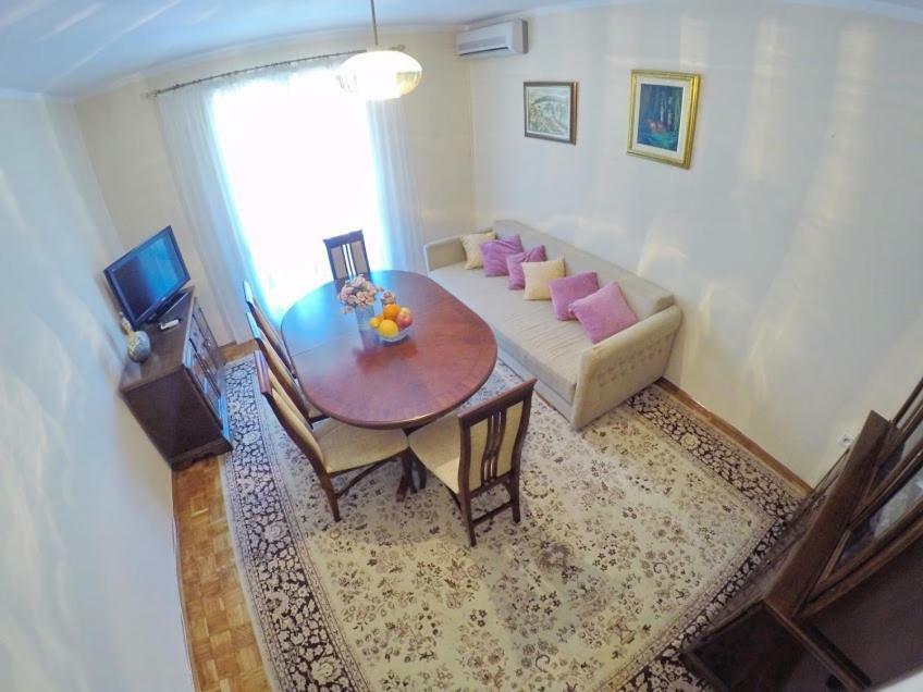 Nina Apartment Trebinje Exterior photo